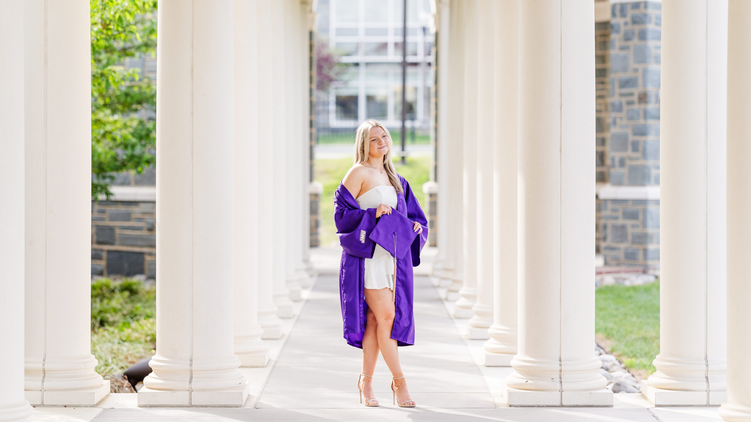 Grad Photos at James Madison University. JMU Grad Photos